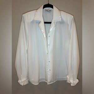 Women’s medium Apparenza white blouse